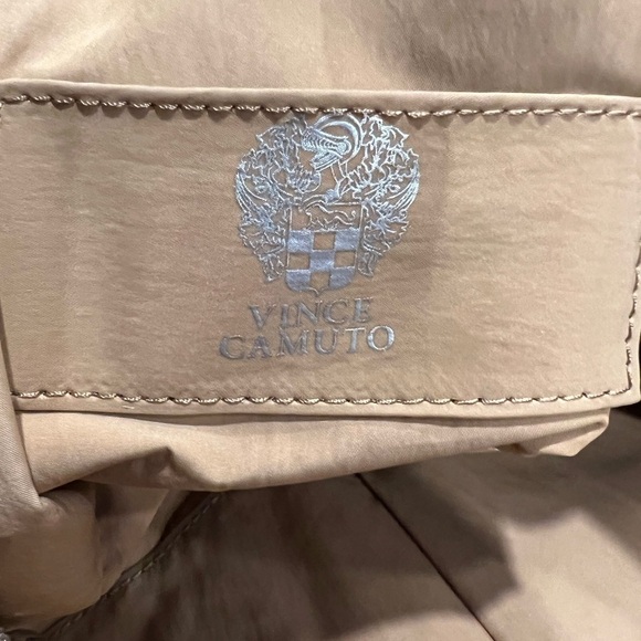 New VINCE CAMUTO NYLON HARLO TOTE - Picture 5 of 8